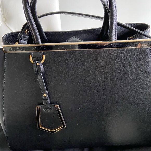 New Fendi 2Jours - Picture 3 of 9